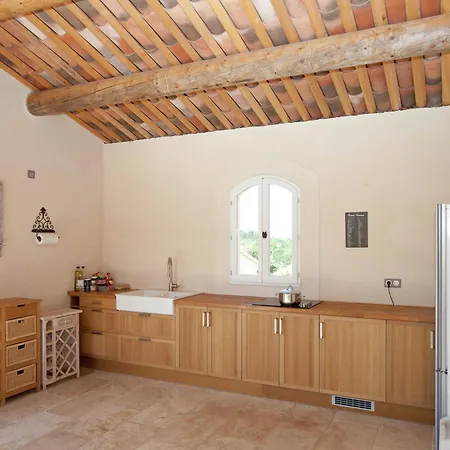 In Provence With Infinity Pool Villa