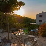 In Provence With Infinity Pool Villa *