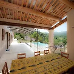 In Provence With Infinity Pool Villa