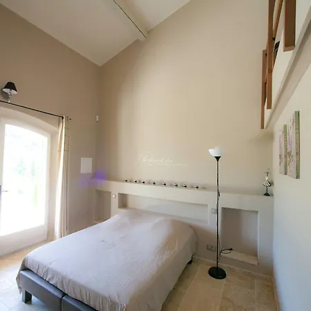 In Provence With Infinity Pool Villa *