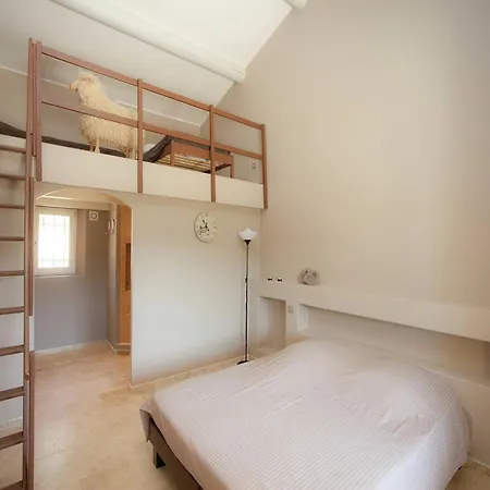 Villa In Provence With Infinity Pool *