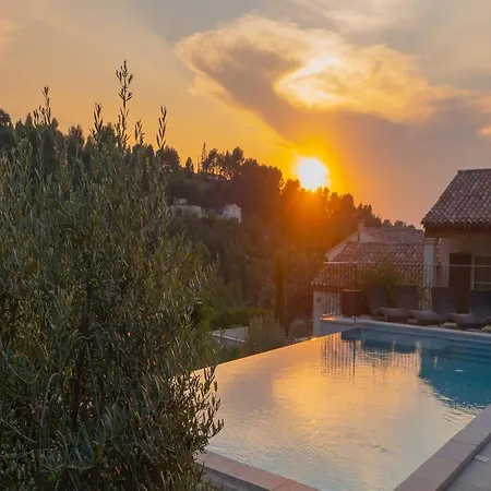 In Provence With Infinity Pool Martres-Tolosane