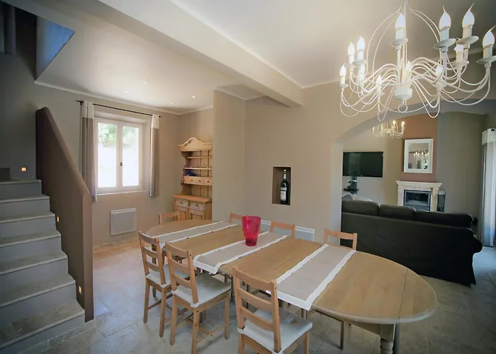 Villa In Provence With Infinity Pool Martres-Tolosane