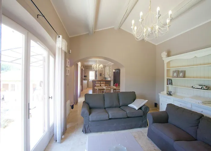 Villa In Provence With Infinity Pool Martres-Tolosane